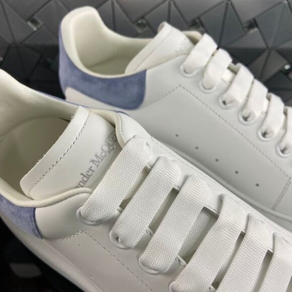 Alexander McQueen Women Sneakers - Picture 5 of 6